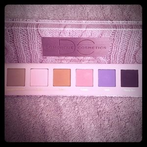 Dominique Cosmetics Eyeshadow